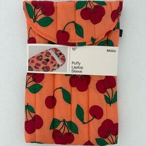 Baggu 16” Puffy Laptop Sleeve - RARE Cherry Sherbert